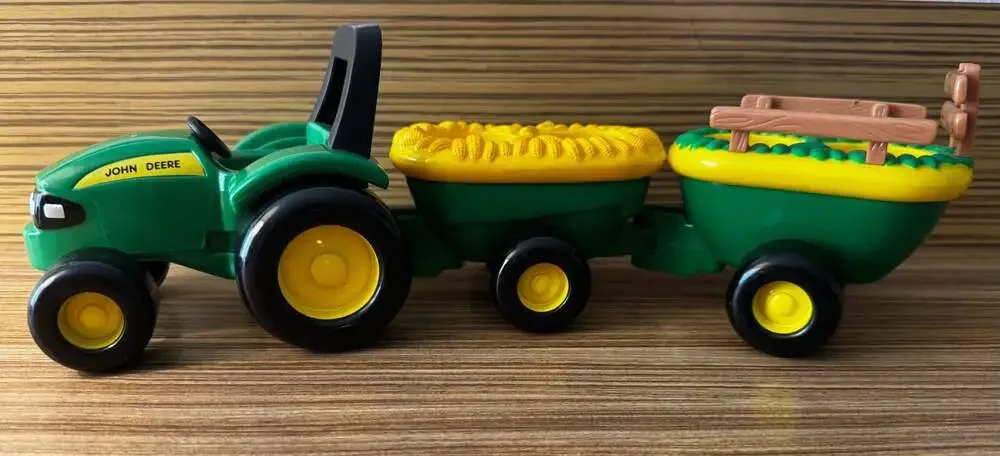John Deere Animal Sounds Hayride Tractor Toy with Trailers and 4 Figures
